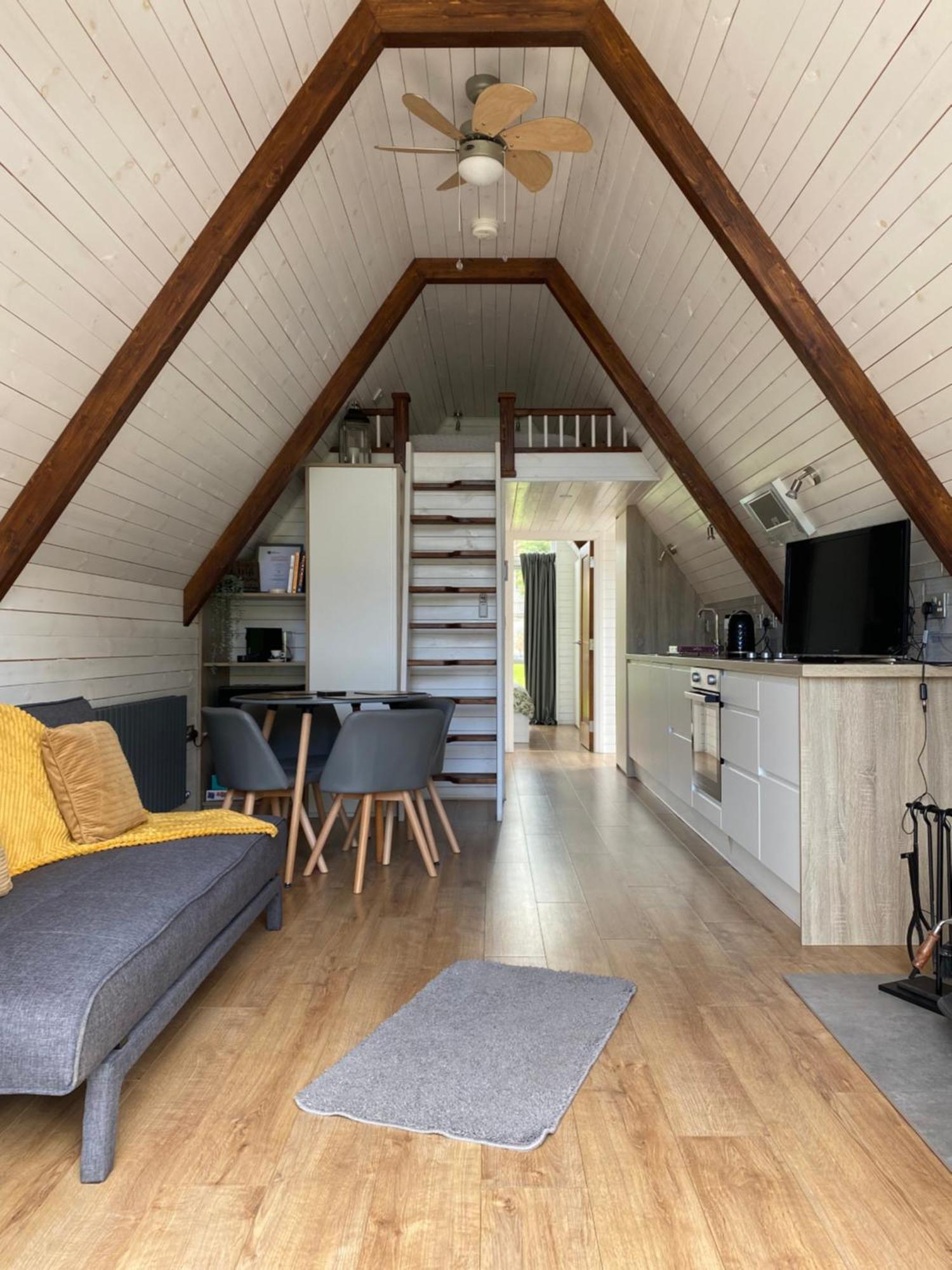The Big Tiny House Villa Lurgan Bagian luar foto